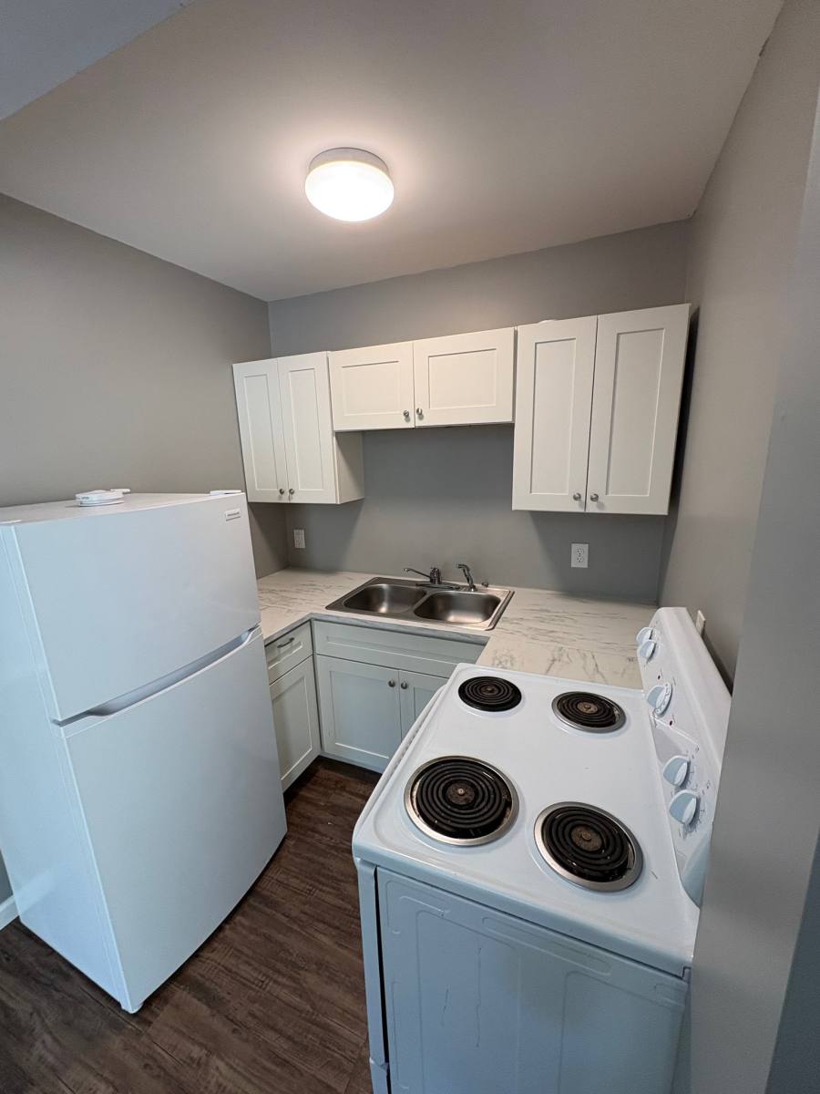 Apartment for rent at 329 W S St #5, Bethel, OH 45106