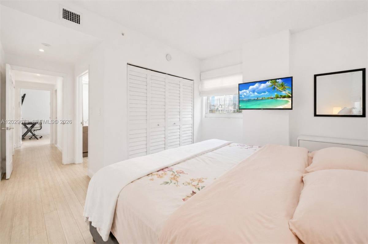 Condo for rent at 185 SE 14th Terrace #1410, Miami, FL 33131