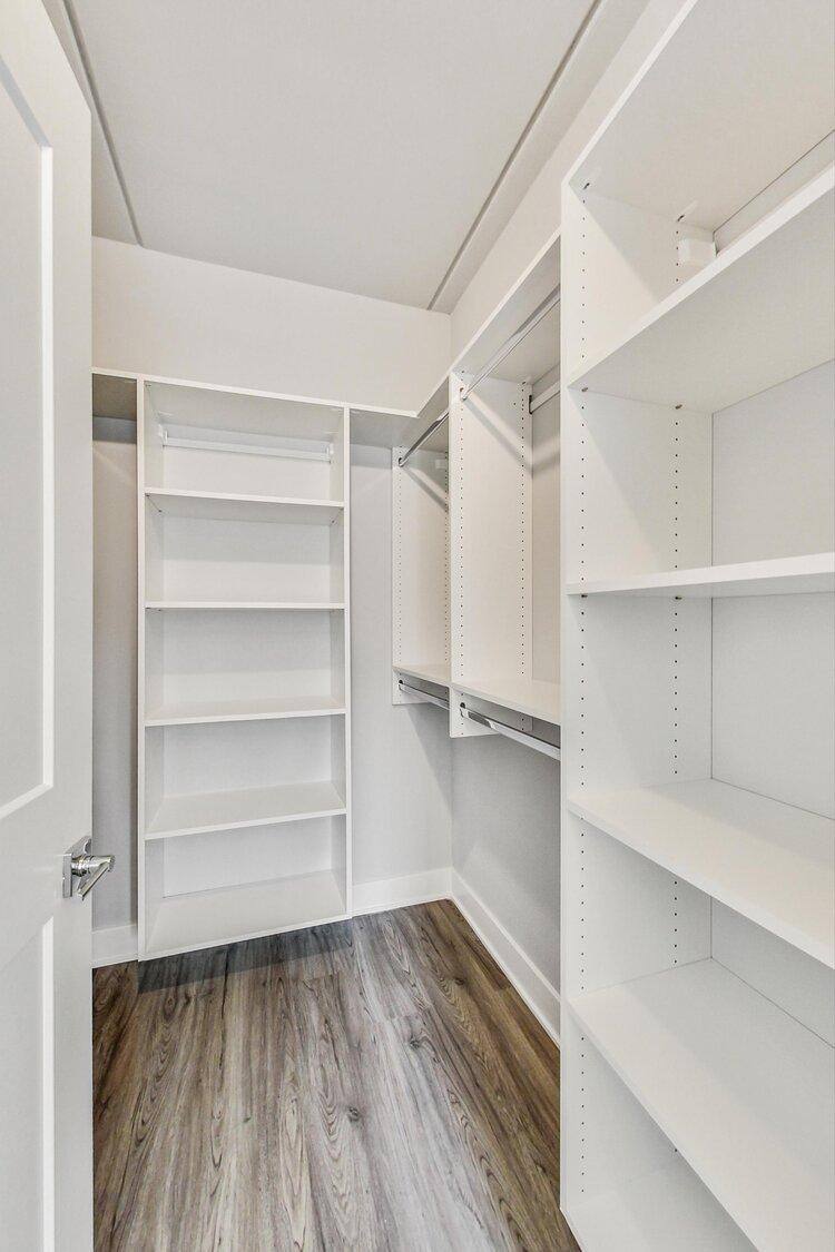 Apartment for rent at 300 W Division, Chicago, IL 60610