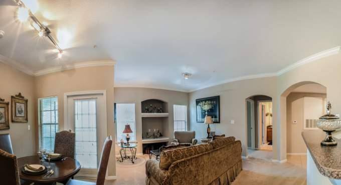 Apartment for rent at 2850 Oak Rd, Pearland, TX 77584