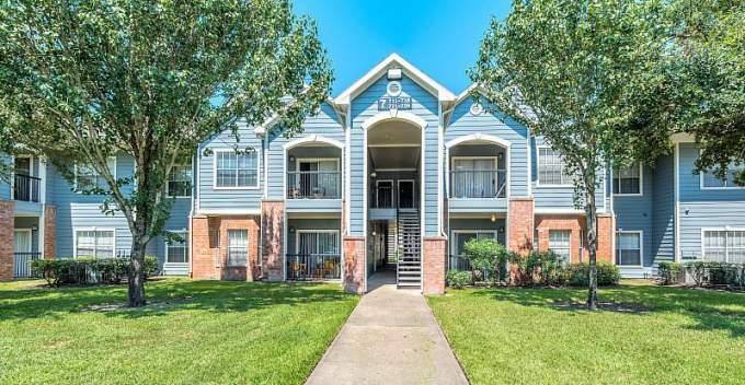 Apartment for rent at 301 N Wesley Dr, League City, TX 77573