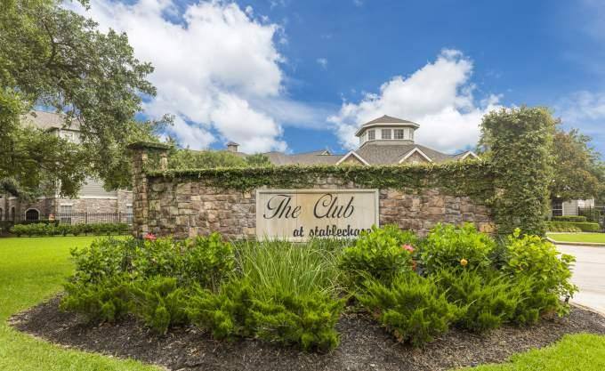 Apartment for rent at 13504 Schroeder Rd, Houston, TX 77070