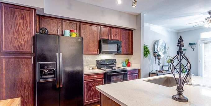 Apartment for rent at 14807 Woodland Hills Dr, Humble, TX 77396