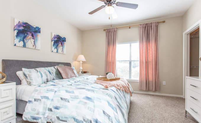 Apartment for rent at 7800 N Sam Houston Parkway E, Humble, TX 77396
