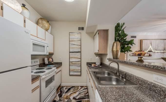 Apartment for rent at 10500 Fountain Lake Dr, Stafford, TX 77477