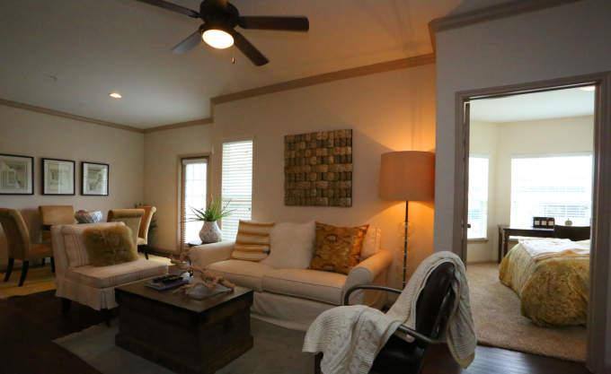 Apartment for rent at 601 Park Place Blvd, Richmond, TX 77469
