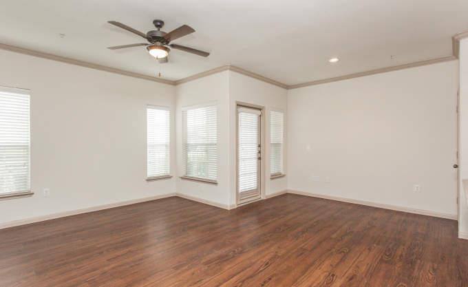 Apartment for rent at 601 Park Place Blvd, Richmond, TX 77469