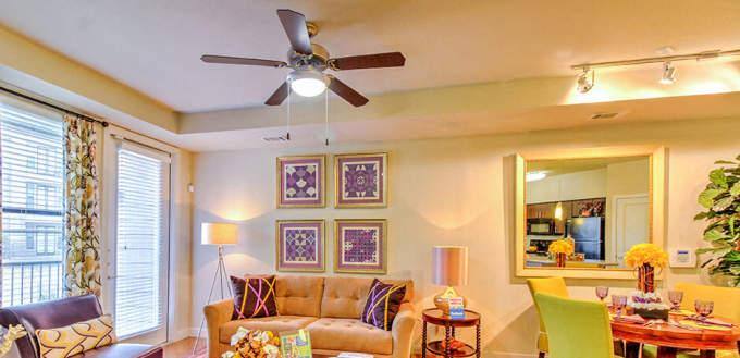 Apartment for rent at 10201 Buffalo Speedway #1047, Houston, TX 77054
