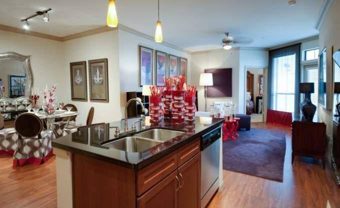 Apartment for rent at 6363 San Felipe St, Houston, TX 77057