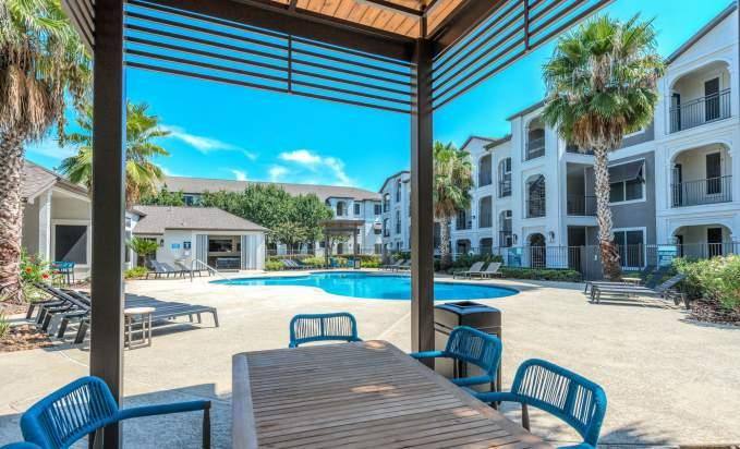 Apartment for rent at 541 Farm To Market Rd, Conroe, TX 77384