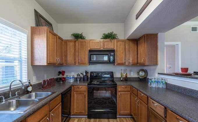 Apartment for rent at 21101 Kingsland Blvd, Katy, TX 77450