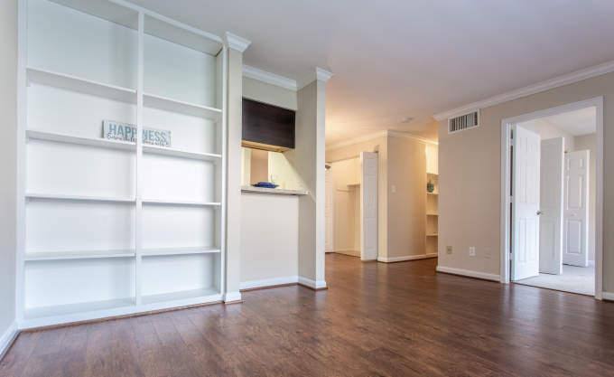 Apartment for rent at 14101 Walters Rd, Houston, TX 77014