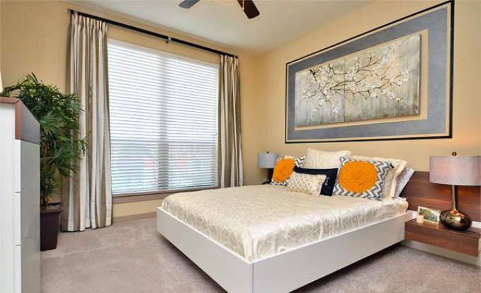 Apartment for rent at 15300 Cutten Rd, Houston, TX 77070