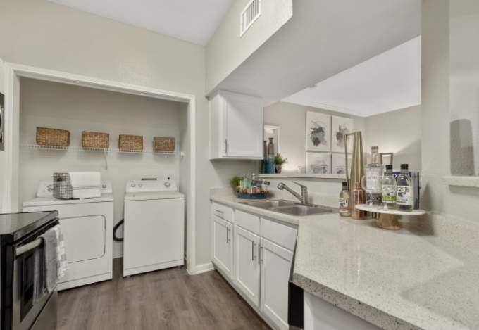 Apartment for rent at 9955 Buffalo Speedway #3047, Houston, TX 77054