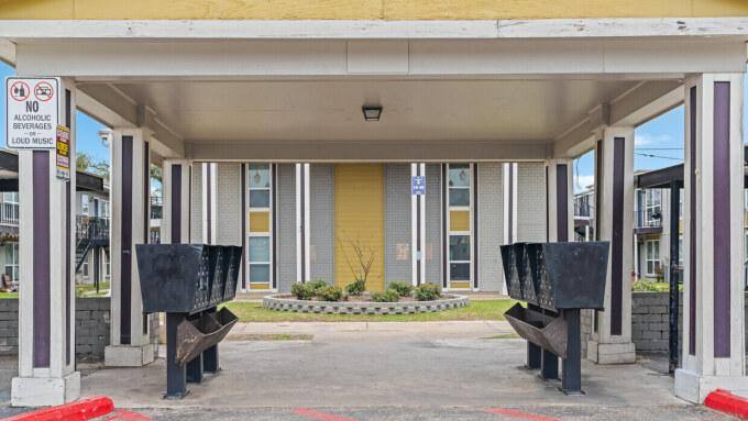 Apartment for rent at 8515 Hammerly Blvd #1047, Houston, TX 77055