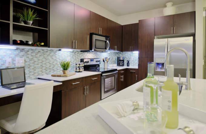 Apartment for rent at 3101 Smith St #1174, Houston, TX 77006