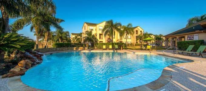 Apartment for rent at 2800 Tranquility Lakes Blvd, Pearland, TX 77584