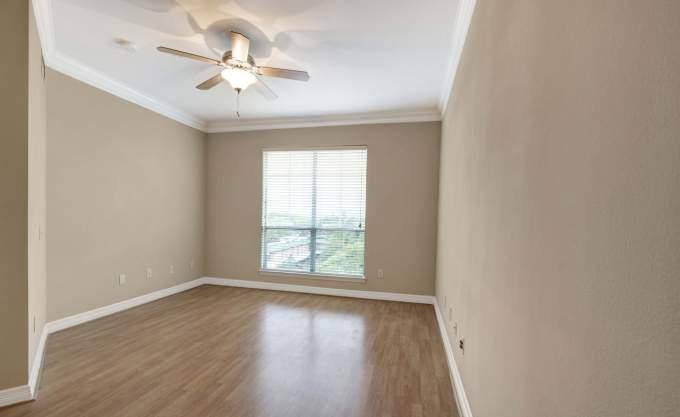 Apartment for rent at 3210 Louisiana St, Houston, TX 77006