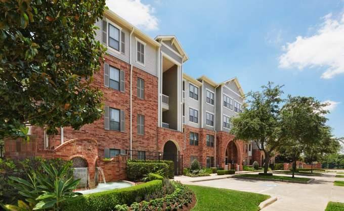 Apartment for rent at 404 Oxford St #2174, Houston, TX 77007