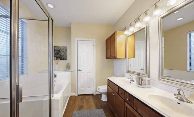Apartment for rent at 12655 W Houston Center Blvd, Houston, TX 77082