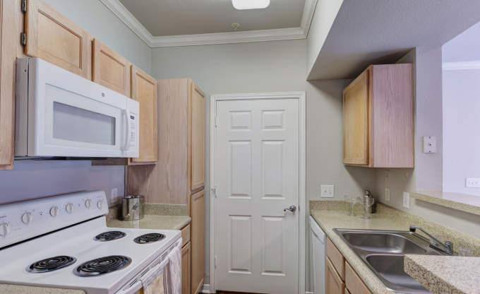 Apartment for rent at 15000 Park Row, Houston, TX 77084