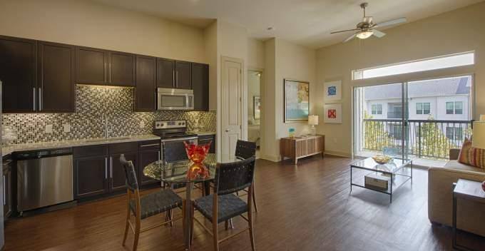 Apartment for rent at 1755 Crescent Plaza Dr #2174, Houston, TX 77077