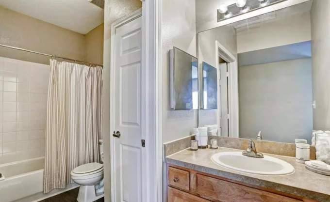 Apartment for rent at 15116 Mesa Dr, Humble, TX 77396