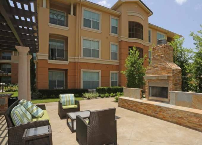 Apartment for rent at 3300 Sage Rd #2174, Houston, TX 77056
