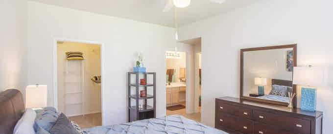 Apartment for rent at 12840 S Kirkwood Rd, Stafford, TX 77477