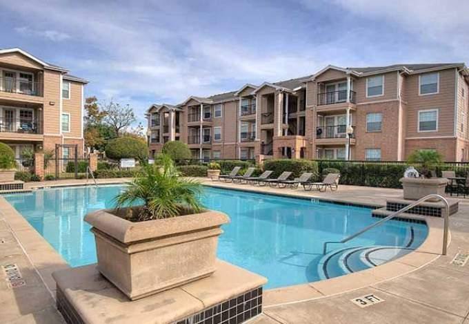 Apartment for rent at 201 S Heights Blvd #2174, Houston, TX 77007