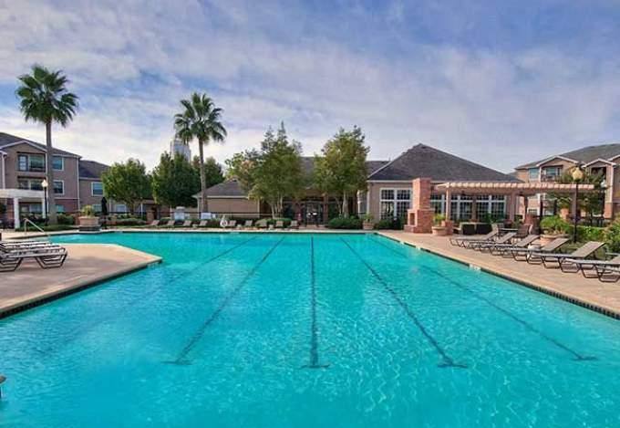 Apartment for rent at 201 S Heights Blvd #2174, Houston, TX 77007