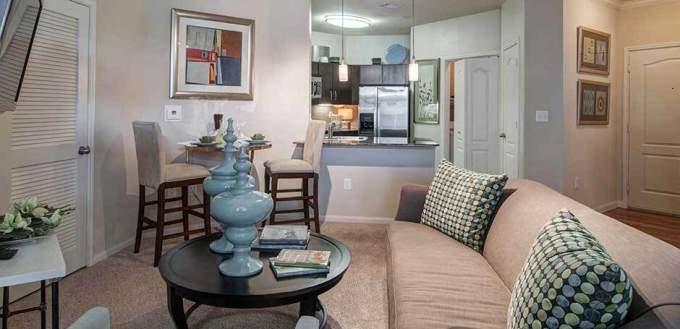 Apartment for rent at 4550 N Braeswood Blvd, Houston, TX 77096