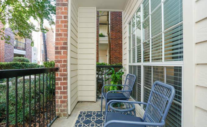 Apartment for rent at 2350 Westcreek Lane #2174, Houston, TX 77027