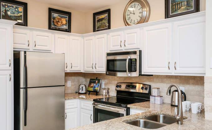 Apartment for rent at 2350 Westcreek Lane #2174, Houston, TX 77027
