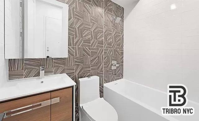Apartment for rent at 104 Graham #2R, Brooklyn, NY 11206