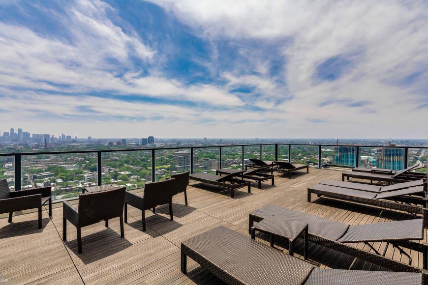 Apartment for rent at 2400 N Lakeview #1017, Chicago, IL 60614