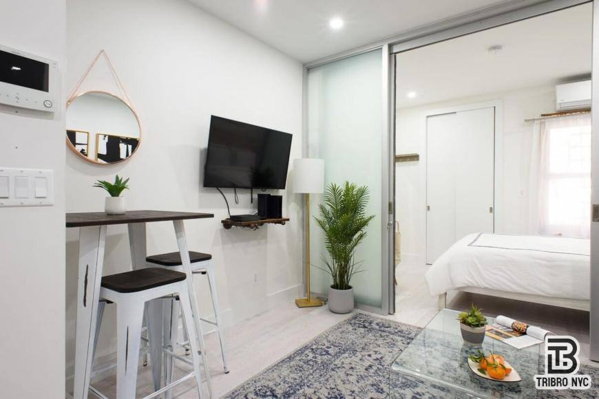 Apartment for rent at 450 E 78th St #2A, New York, NY 10075