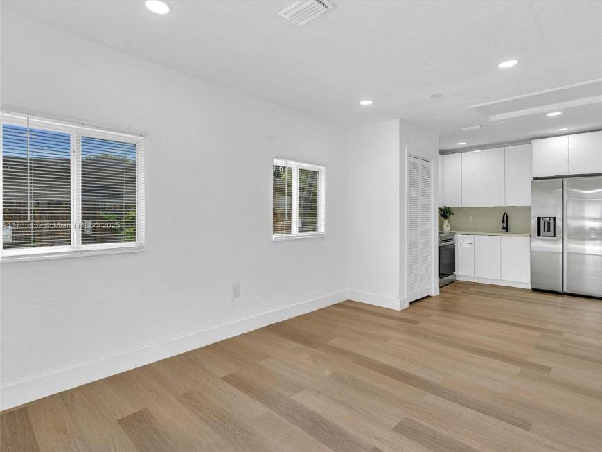House for rent at 470 NE 165th St, Miami, FL 33162