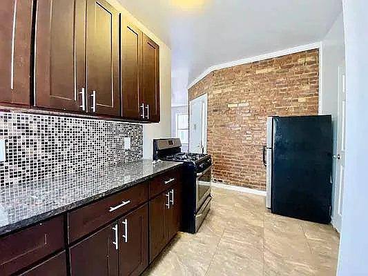 Apartment for rent at 70 Post Ave #55E, New York, NY 10034