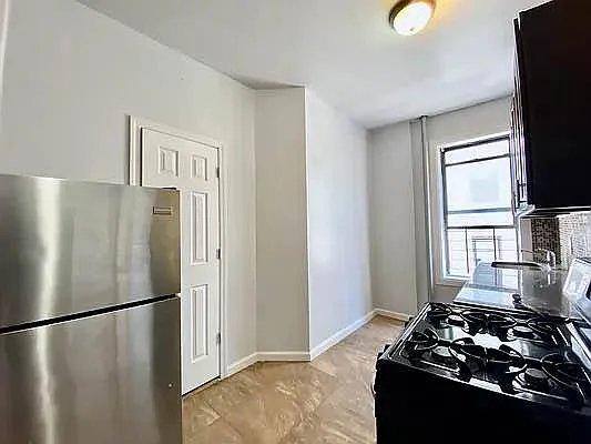 Apartment for rent at 70 Post Ave #55E, New York, NY 10034