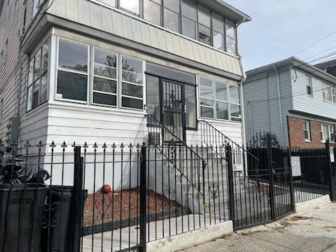 Apartment for rent at 118-120 Isabella Ave #1, Newark, NJ 07106
