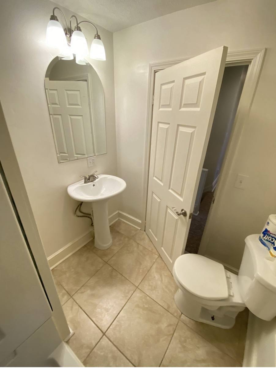 House for rent at 202 11th St, Franklin, PA 16323