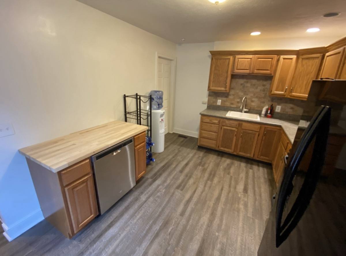House for rent at 202 11th St, Franklin, PA 16323