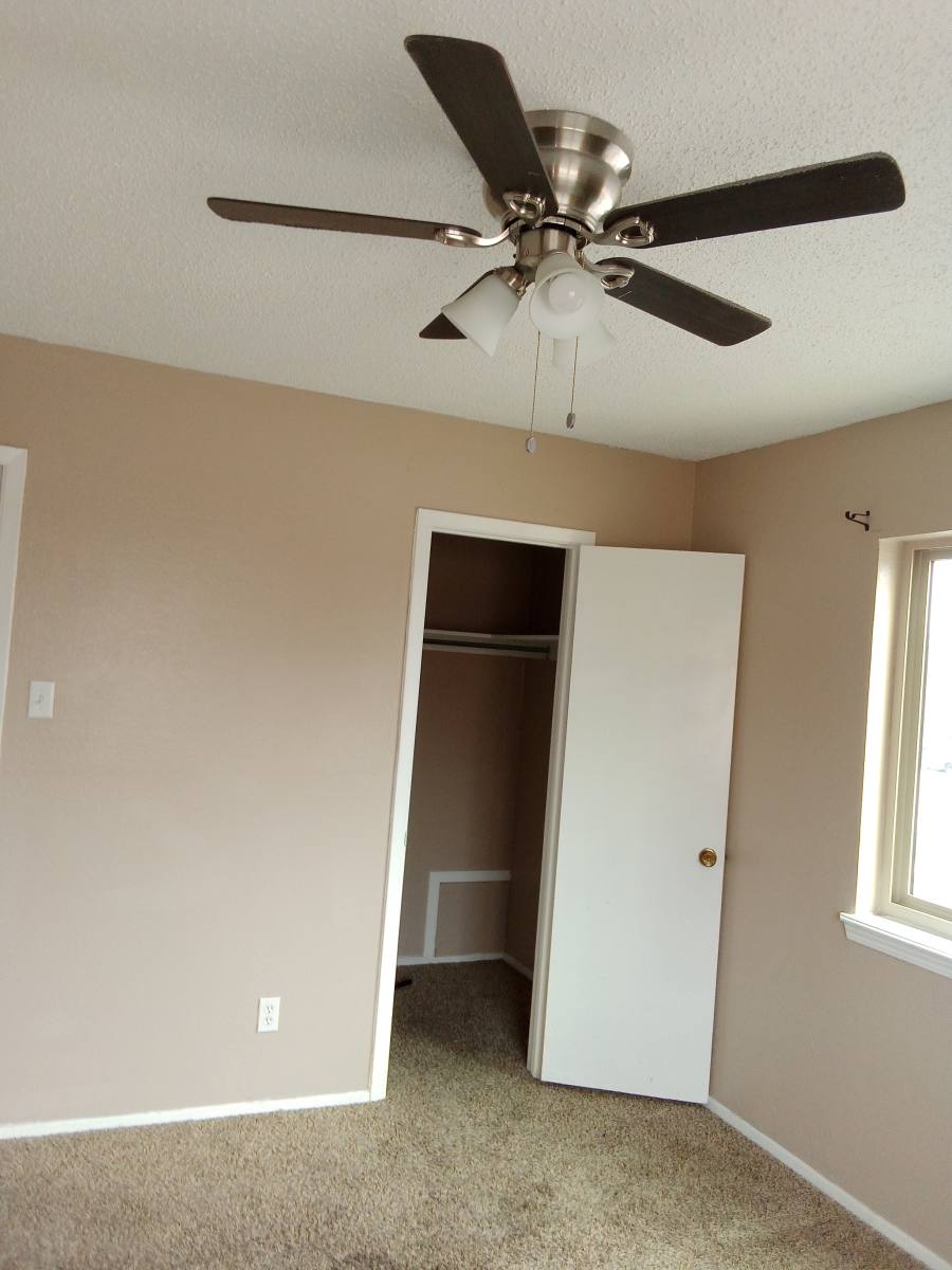 Apartment for rent at 10512 Ashwood Dr #A, El Paso, TX 79935