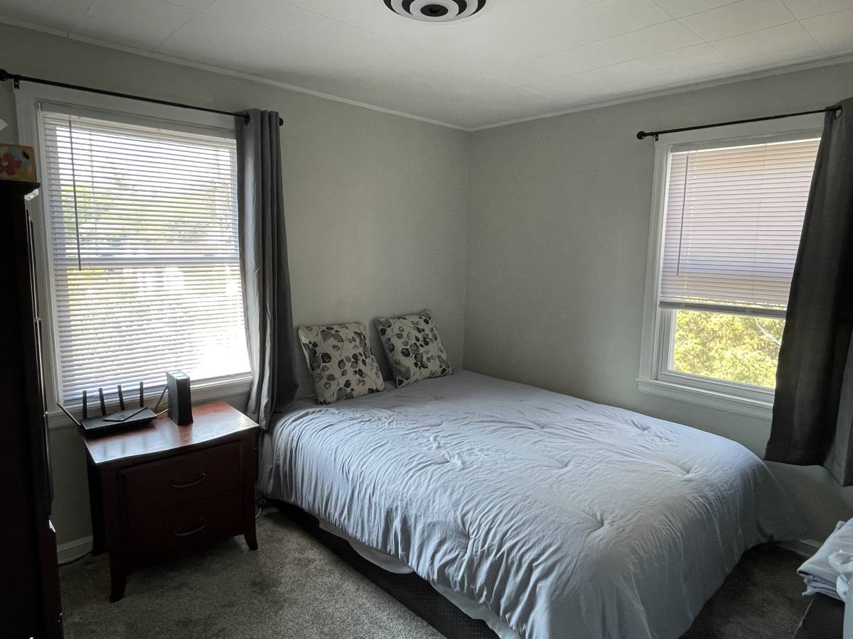 Townhouse for rent at 6713 W Dixon St, Milwaukee, WI 53214