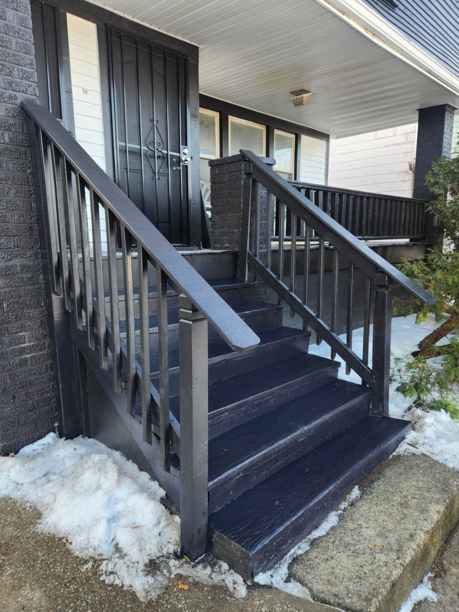 Townhouse for rent at 13706 Coit Rd, Cleveland, OH 44110