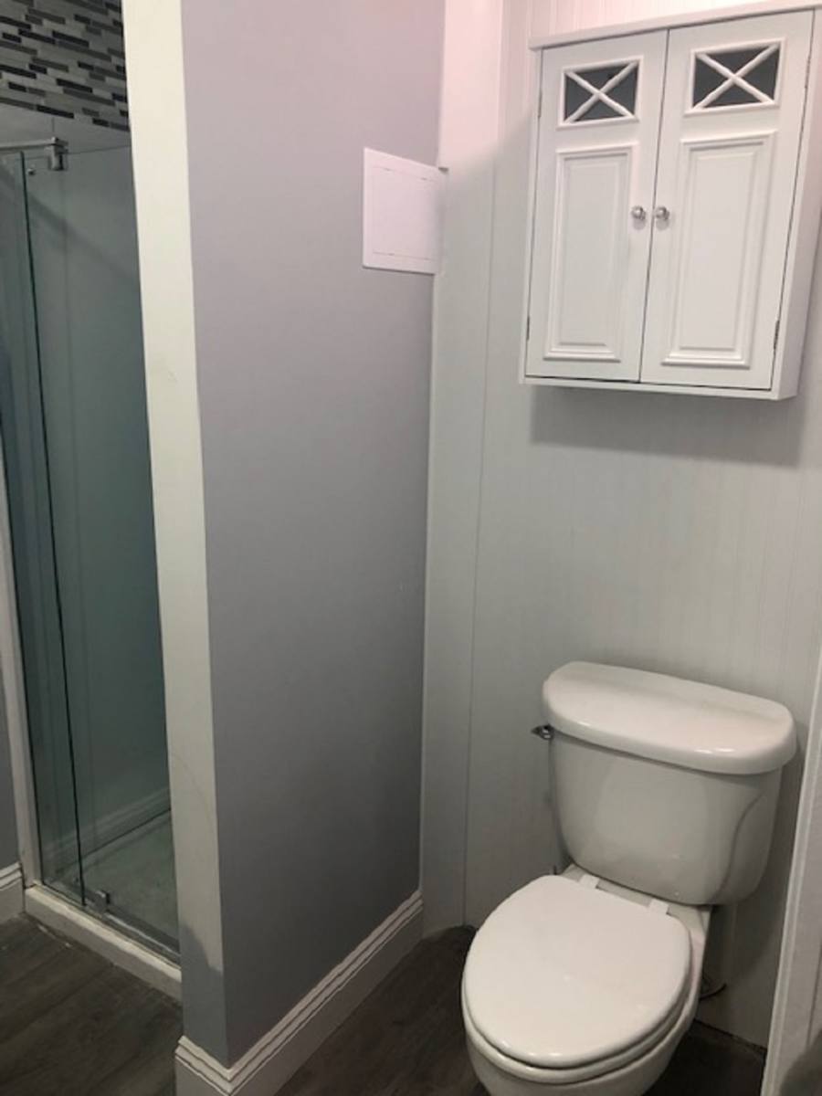 Townhouse for rent at 815 E Market St, Akron, OH 44305