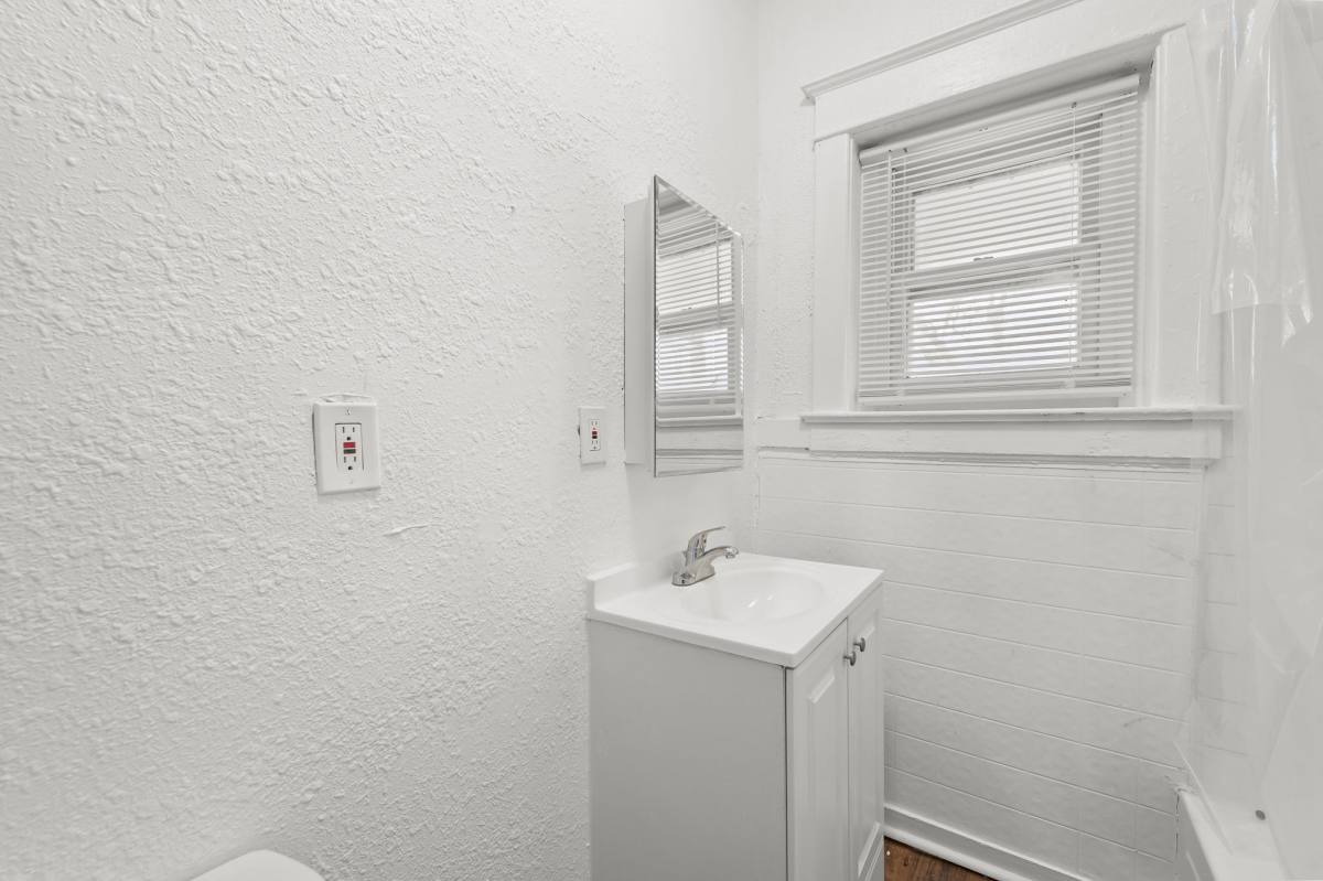 Apartment for rent at 2207 E 24th Terrace #B, Kansas City, MO 64127