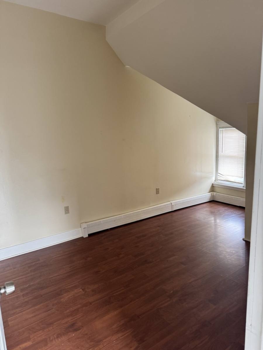 Apartment for rent at 488 William St #488-3, Bridgeport, CT 06608