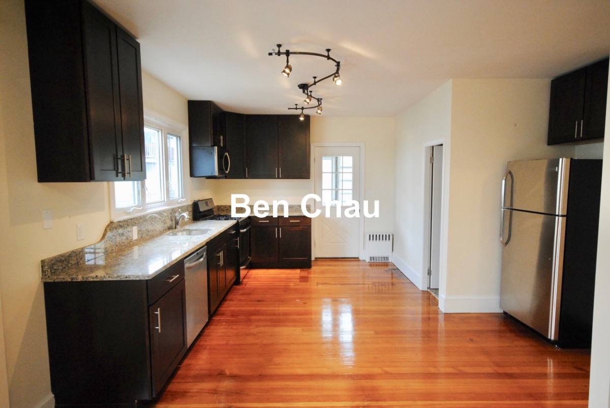 Apartment for rent at 15 Taylor St #1B, Medford, MA 02155